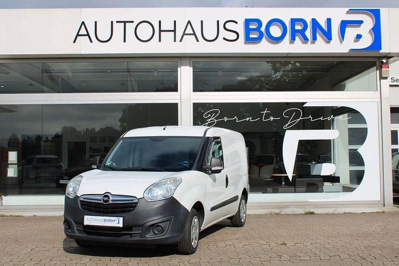 Weiß Gebraucht 2018 Opel Combo Edition Van / Kleinbus | 10.990 € (Fairer Preis) - Bild 1/4