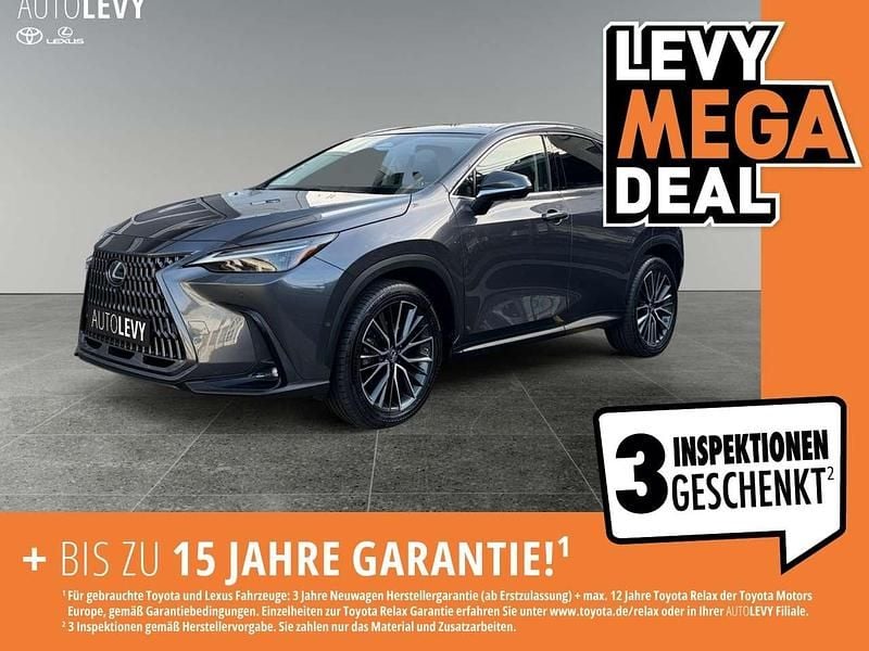 Grau Gebraucht 2022 Lexus NX350h E-FOUR Luxury Line SUV | 43.890 € - Bild 1/4