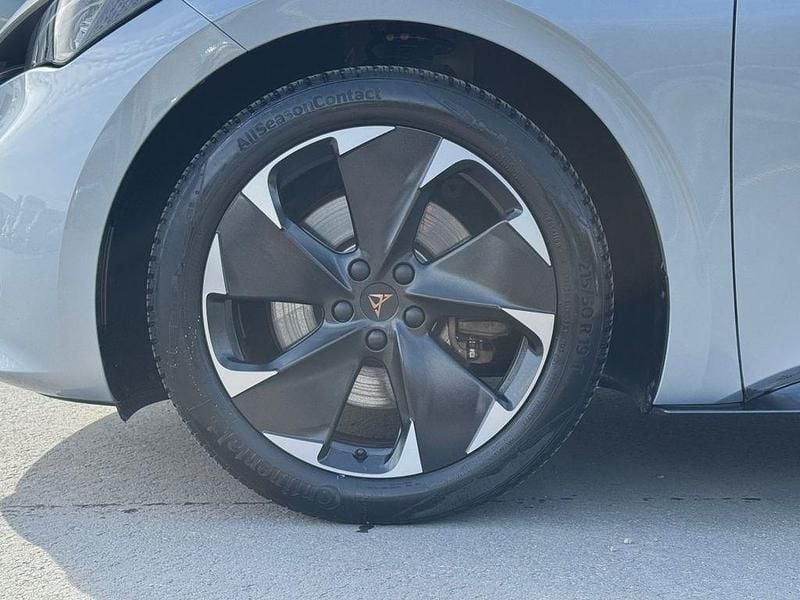 Second-hand Cupra Born e-Boost 169 kW (231 CP) 2023 Argintiu Hatchback