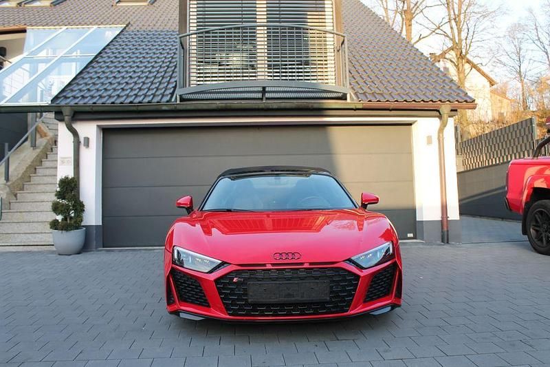 Gebraucht Audi R8 Spyder Performance 570 PS (419 kW) 2022 Rot Cabrio