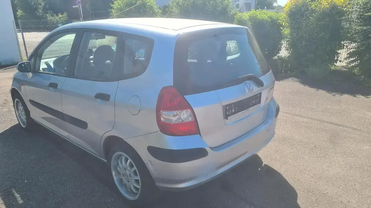 Gebraucht Honda Jazz 83 PS (61 kW) 2003 Silber Kleinwagen
