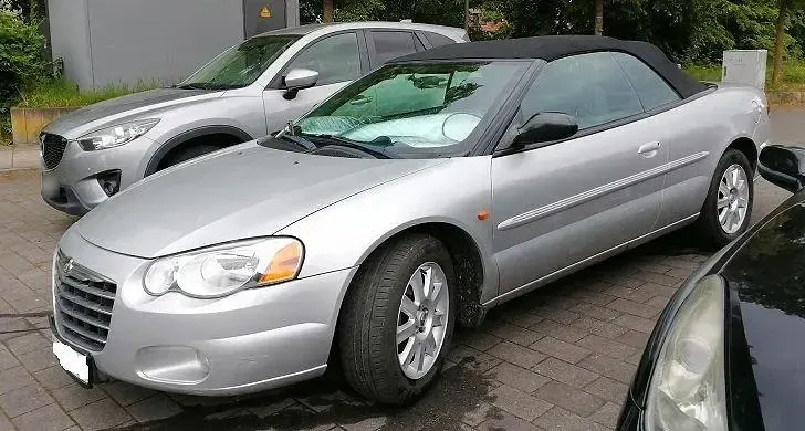 Gebraucht Chrysler Sebring Cabriolet 141 PS (103 kW) 2005 Silber Cabrio