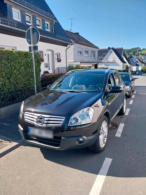 Schwarz Gebraucht 2009 Nissan Qashqai +2 SUV | 5.500 € (Fairer Preis) - Bild 1/4