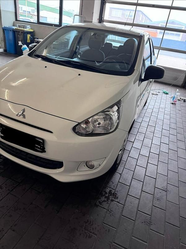 Gebraucht Mitsubishi Space Star 2014 Weiß Van / Kleinbus