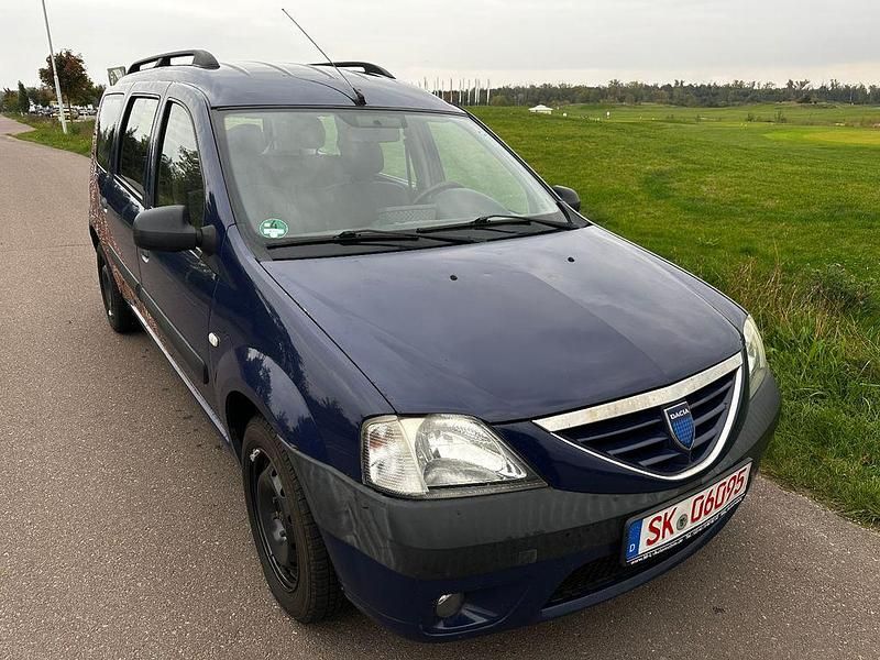 Blau Gebraucht 2008 Dacia Logan MCV Limousine | 1.299 € (Etwas zu teuer) - Bild 1/4
