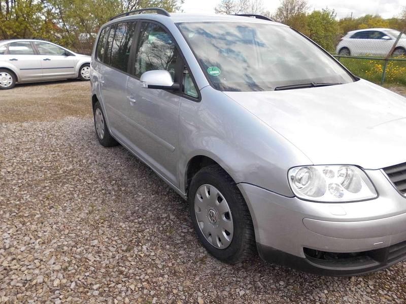 Gebraucht VW Touran Highline 105 PS (77 kW) 2004 Silber Van / Kleinbus