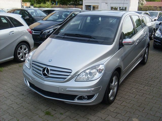 Silber Gebraucht 2006 Mercedes B200 Van / Kleinbus | 2.999 € (Guter Preis) - Bild 1/4