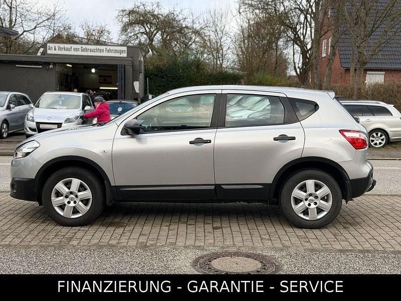 Gebraucht Nissan Qashqai 117 PS (86 kW) 2013 Silber SUV