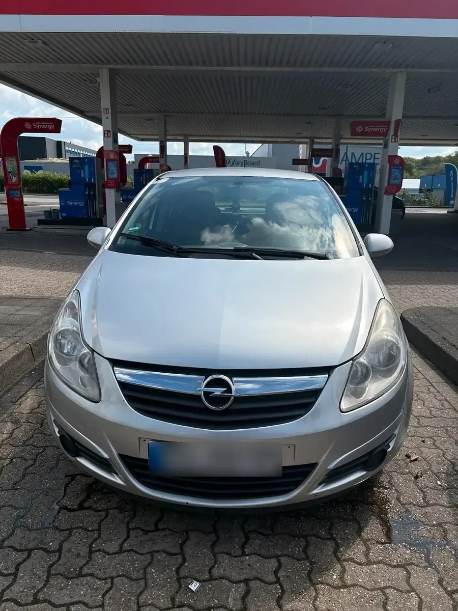 Gebraucht Opel Corsa 80 PS (58 kW) 2007 Silber Kleinwagen