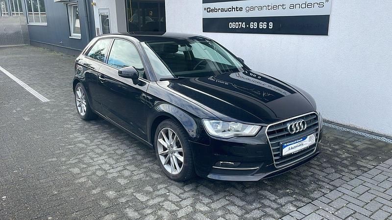 Gebraucht Audi A3 Premium 122 PS (89 kW) 2014 Schwarz Limousine