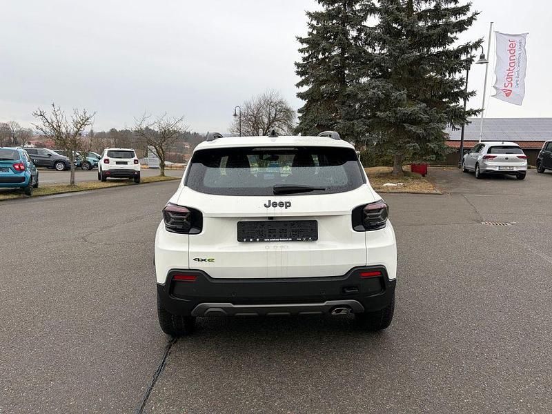 Neu Jeep Avenger 145 PS (106 kW) 2026 Weiß SUV