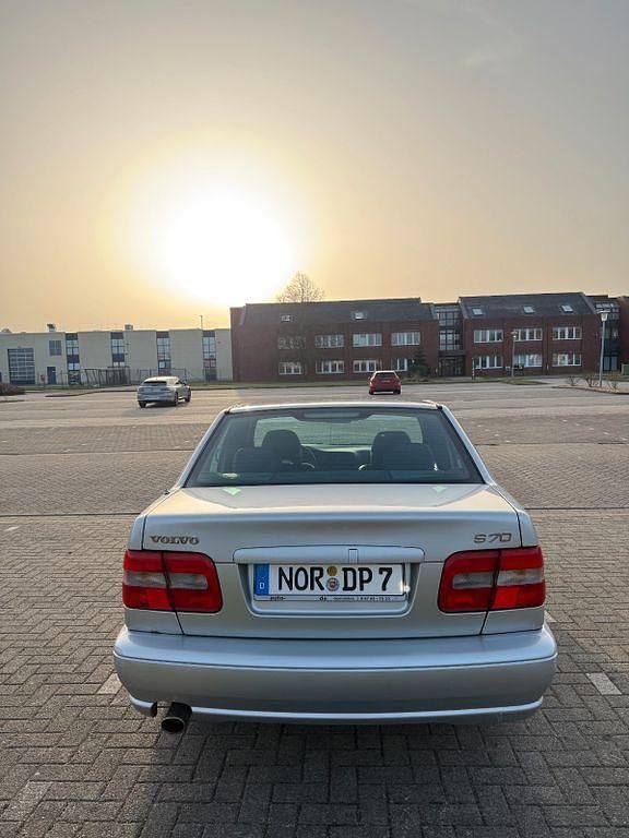 Gebraucht Volvo S70 170 PS (125 kW) 1997 Silber Limousine