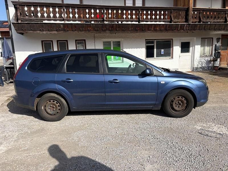 Gebraucht Ford Focus Sport 109 PS (80 kW) 2005 Kombi