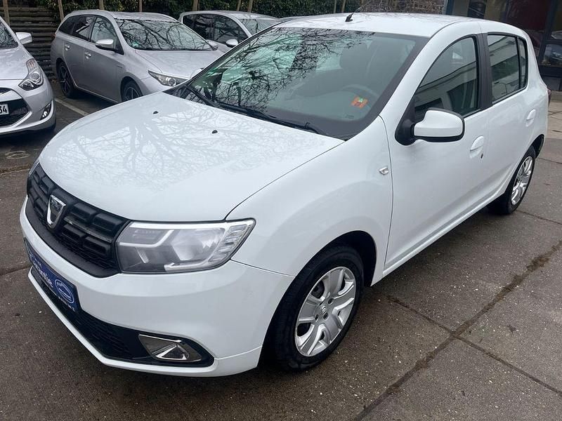 Gebraucht Dacia Sandero Lauréate 90 PS (66 kW) 2017 Weiß Limousine