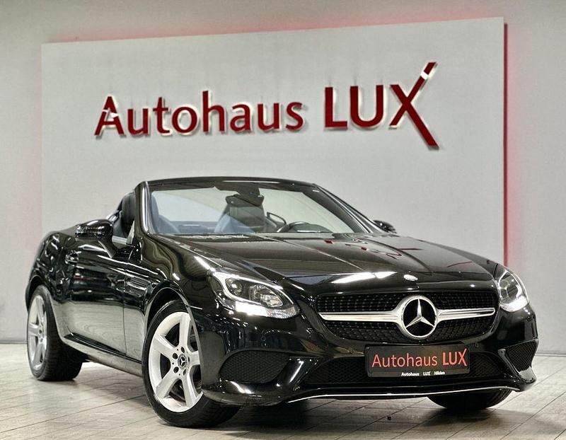 Obsidianschwarz metalliclack Gebraucht 2017 Mercedes SLC200 Cabrio | 24.990 € (Fairer Preis) - Bild 1/4