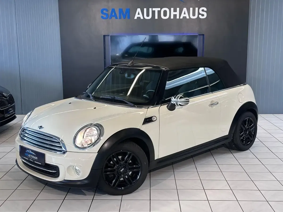 Occasion Mini Cooper Cabriolet 122 ch (89 kW) 2014 Blanc Cabriolet