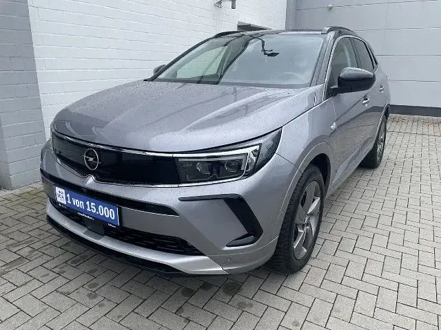 Gebraucht Opel Grandland X Elegance 131 PS (96 kW) 2023 Quartzsilber SUV