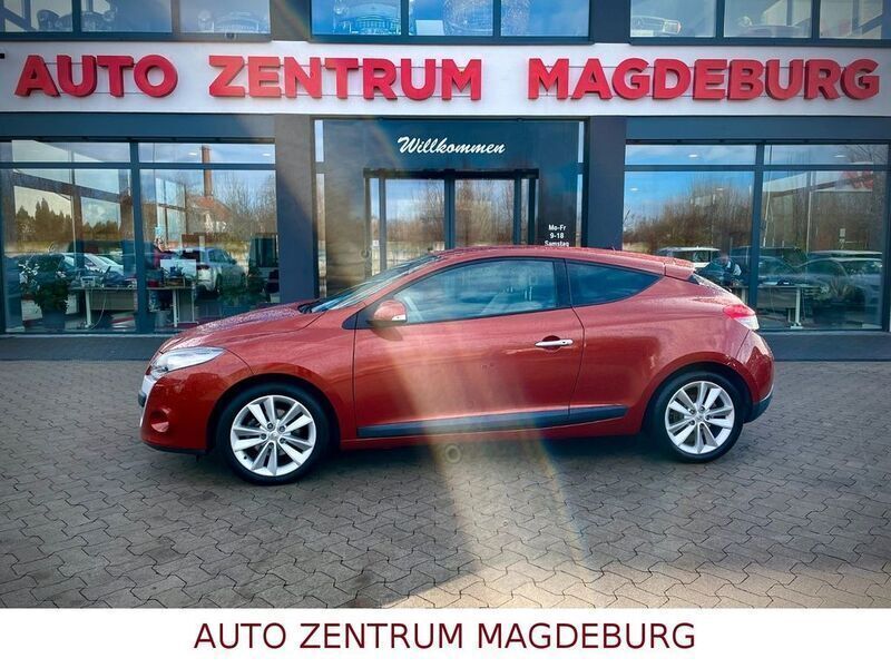 Orange Gebraucht 2010 Renault Mégane III Luxe Coupé | 6.950 € (Teuer) - Bild 1/4