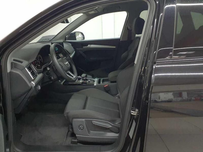 Gebraucht Audi Q5 Advanced 163 PS (119 kW) 2024 Mythosschwarz metallic SUV