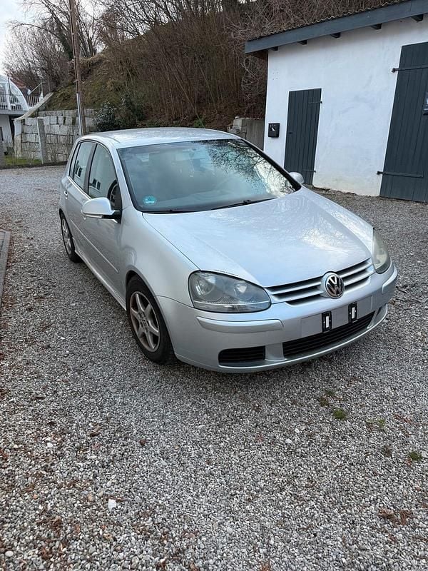 Gebraucht VW Golf V 75 PS (55 kW) 2003 Silber Kleinwagen