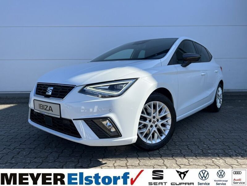 Weiß Gebraucht 2024 Seat Ibiza FR Limousine | 20.500 € (Etwas zu teuer) - Bild 1/4