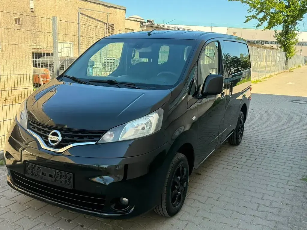 Gebraucht Nissan Evalia Tekna 110 PS (80 kW) 2014 Schwarz Van / Kleinbus