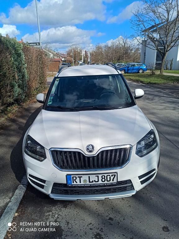 Gebraucht Skoda Yeti Active 110 PS (80 kW) 2015 Weiß SUV