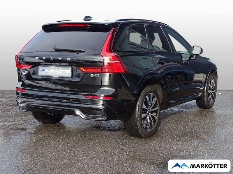 Gebraucht Volvo XC60 Plus 197 PS (144 kW) 2023 Black stone, solid / solid SUV