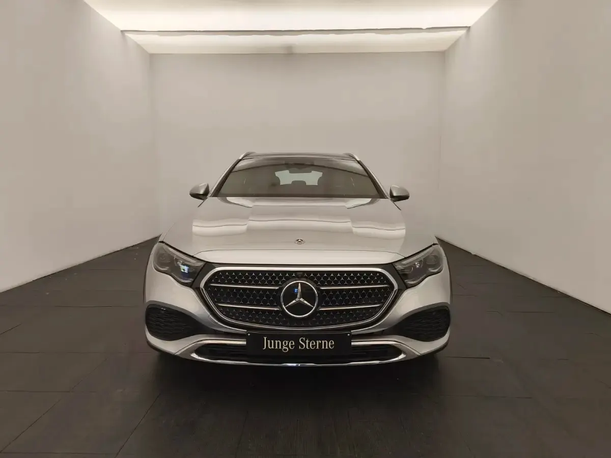 Occasion Mercedes E300 197 ch (144 kW) 2024 Argent Berline