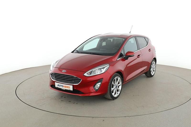 Gebraucht Ford Fiesta Titanium 2018 Rot Kleinwagen