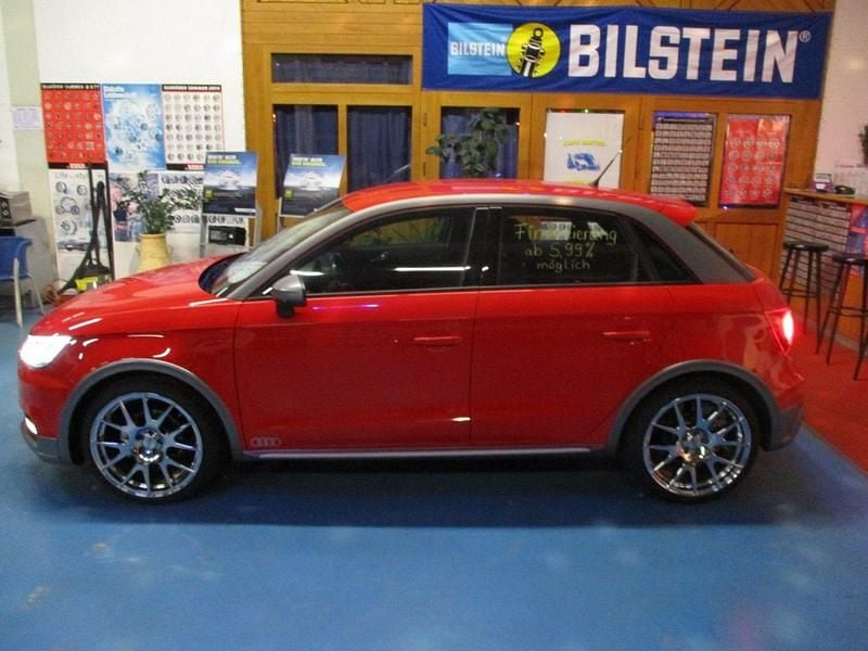 Gebraucht Audi A1 Sportback S-Line 95 PS (69 kW) 2018 Rot Kleinwagen