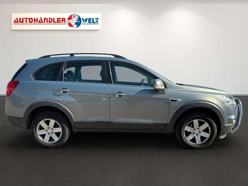 Gebraucht Chevrolet Captiva LT 167 PS (122 kW) 2012 Grau SUV