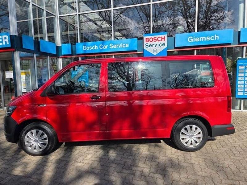 Gebraucht VW T6 Trendline 114 PS (83 kW) 2017 Rot Van