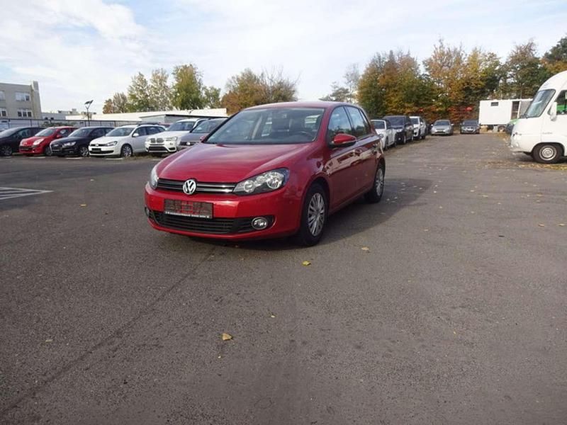 Rot Gebraucht 2009 VW Golf VI Comfortline Limousine | 5.000 € (Fairer Preis) - Bild 1/4