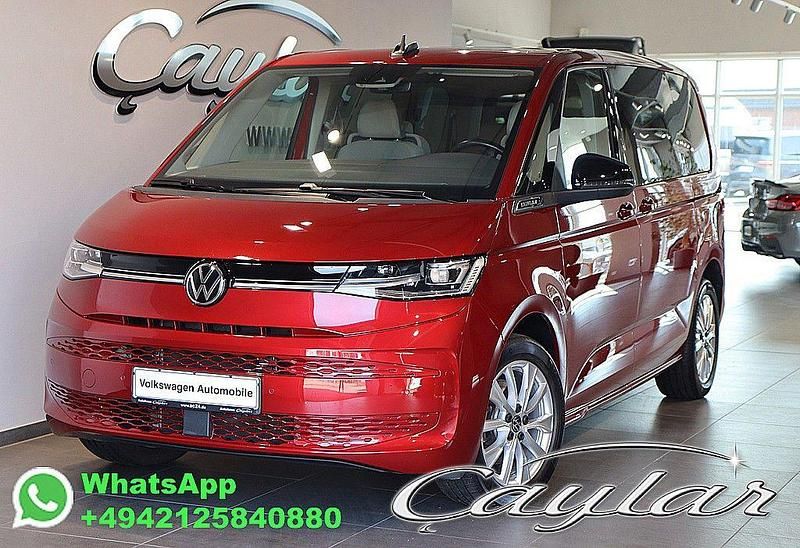 Second-hand VW Multivan 204 CP (150 kW) 2023 Roșu Monovolum