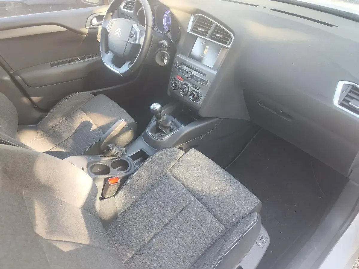 Gebraucht Citroën C4 SELECTION 110 PS (80 kW) 2016 Limousine