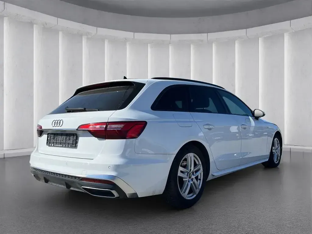 Gebraucht Audi A4 S-Line 204 PS (150 kW) 2022 Weiss Kombi