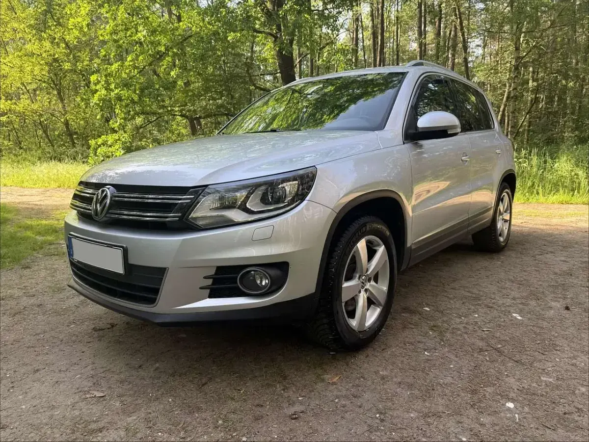 Gebraucht VW Tiguan Sportline 179 PS (131 kW) 2011 Grau SUV