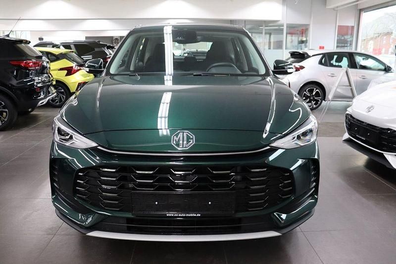 Neu MG ZS 116 PS (85 kW) 2025 Grün SUV