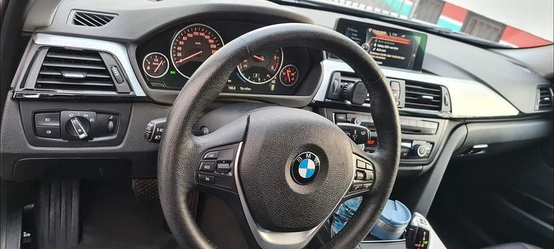 Grau Gebraucht 2014 BMW 320 Performance Kombi | 10.200 € (Fairer Preis) - Bild 1/4