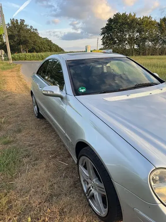 Gebraucht Mercedes CLK200 Elegance 163 PS (119 kW) 2007 Silber Coupé