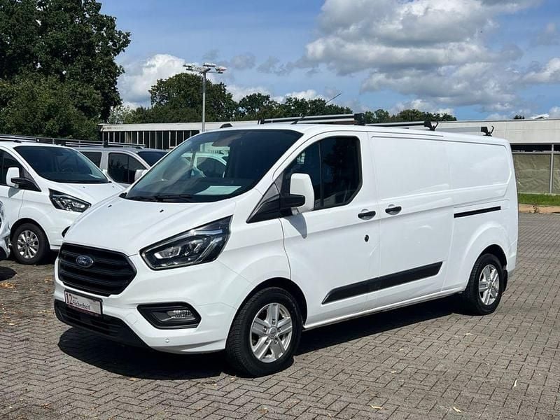 Weiß Gebraucht 2020 Ford Transit Custom Trend Van / Kleinbus | 19.900 € (Guter Preis) - Bild 1/4