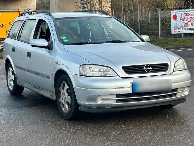 Silber Gebraucht 1999 Opel Astra Kombi | 1.650 € (Fairer Preis) - Bild 1/4