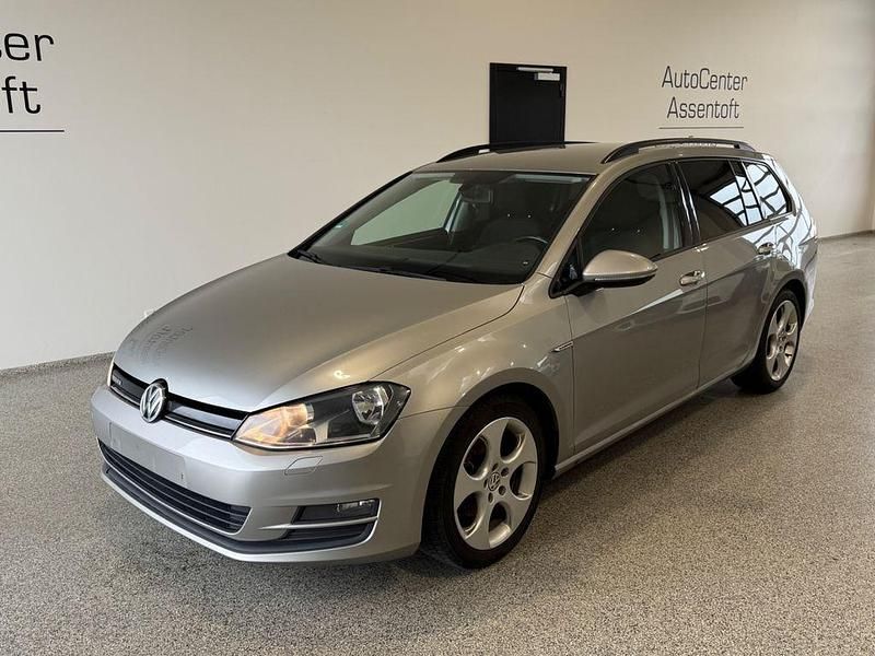 Second-hand VW Golf VII Trendline 110 CP (80 kW) 2014 Argintiu Break