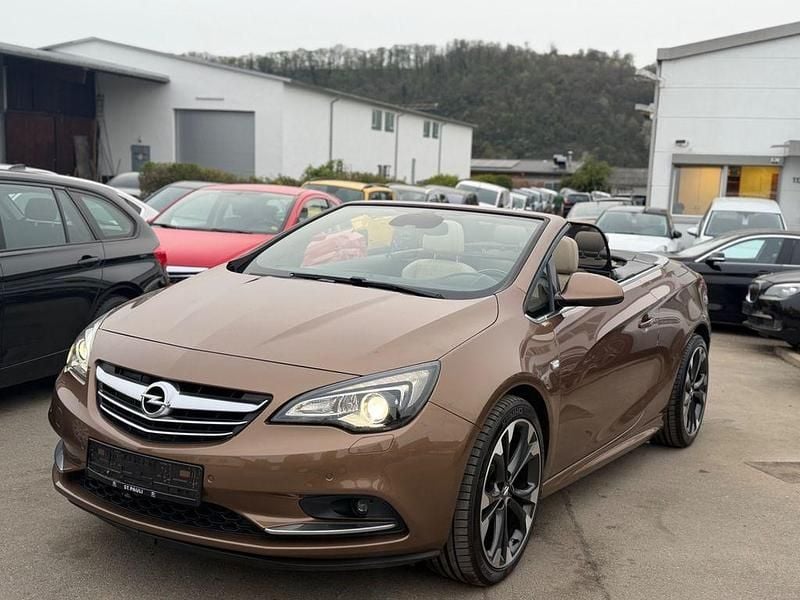 Gebraucht Opel Cascada Innovation 200 PS (147 kW) 2015 Braun Cabrio