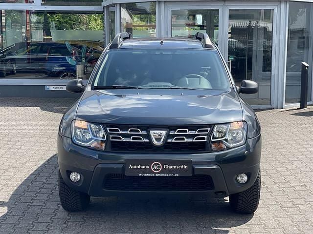 Andere Gebraucht 2017 Dacia Duster Lauréate SUV | 8.499 € (Guter Preis) - Bild 1/4