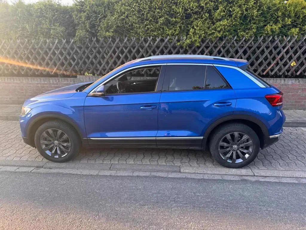 Gebraucht VW T-Roc Style 150 PS (110 kW) 2018 Blau SUV
