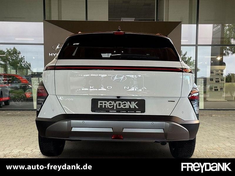 Gebraucht Hyundai Kona Prime 170 PS (125 kW) 2026 Atlas white SUV