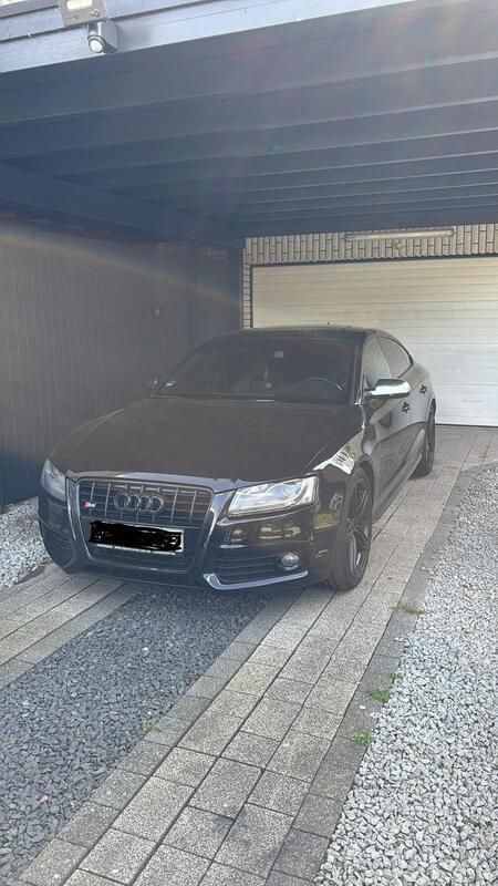 Schwarz Gebraucht 2011 Audi S5 Limousine | 14.500 € - Bild 1/4