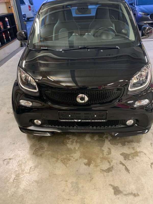 Schwarz Gebraucht 2019 Smart ForTwo Cabrio Brabus Cabrio | 19.500 € (Fairer Preis) - Bild 1/4